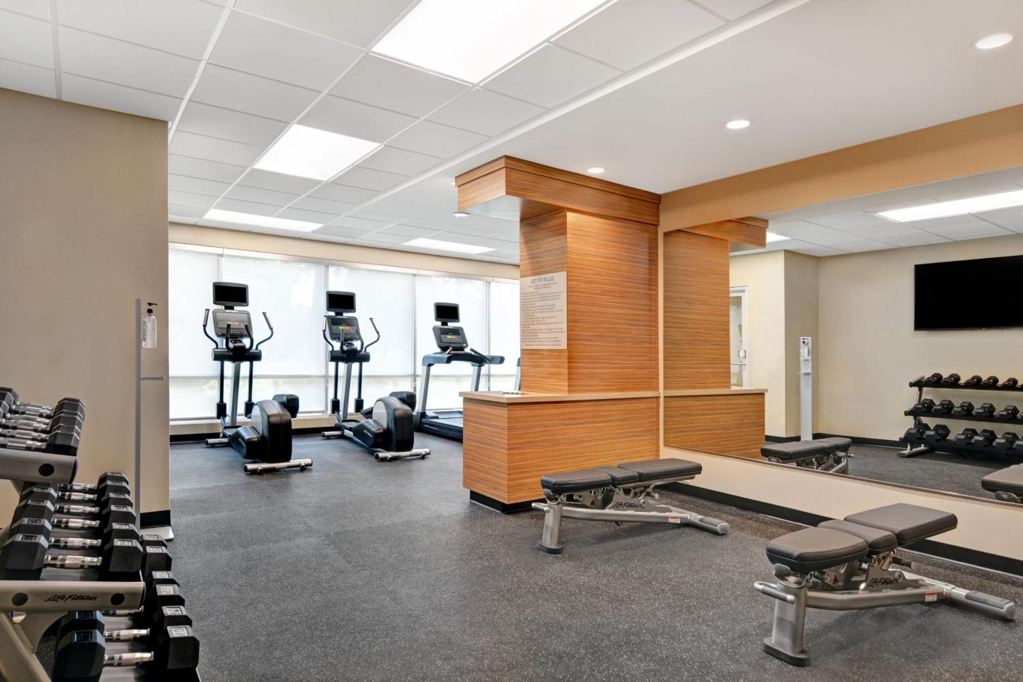 Towneplace Suites By Marriott Jacksonville East Bagian luar foto